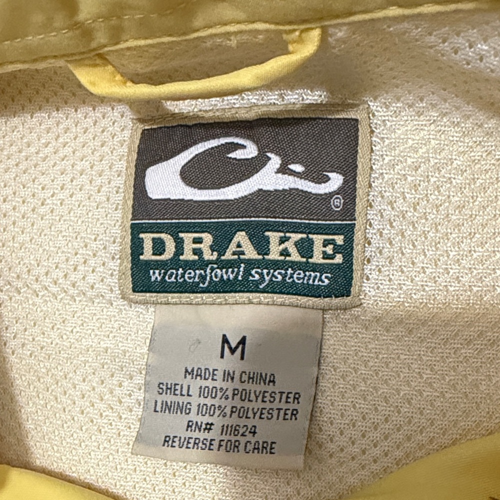Drake Yellow Long Sleeve Vented Wingshooters Shirt Size Medium NWT - Picture 8 of 10